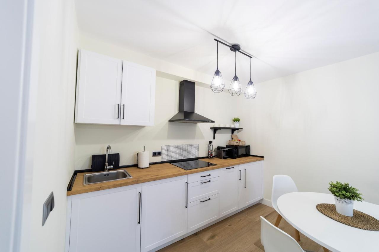 Apartamentos San Lazaro Santiago de Compostela Kültér fotó