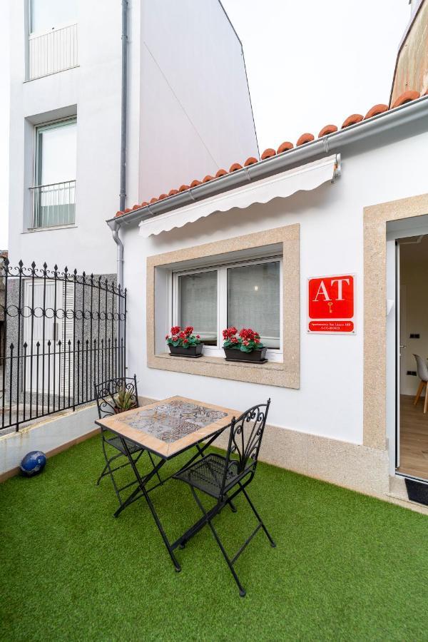 Apartamentos San Lazaro Santiago de Compostela Kültér fotó